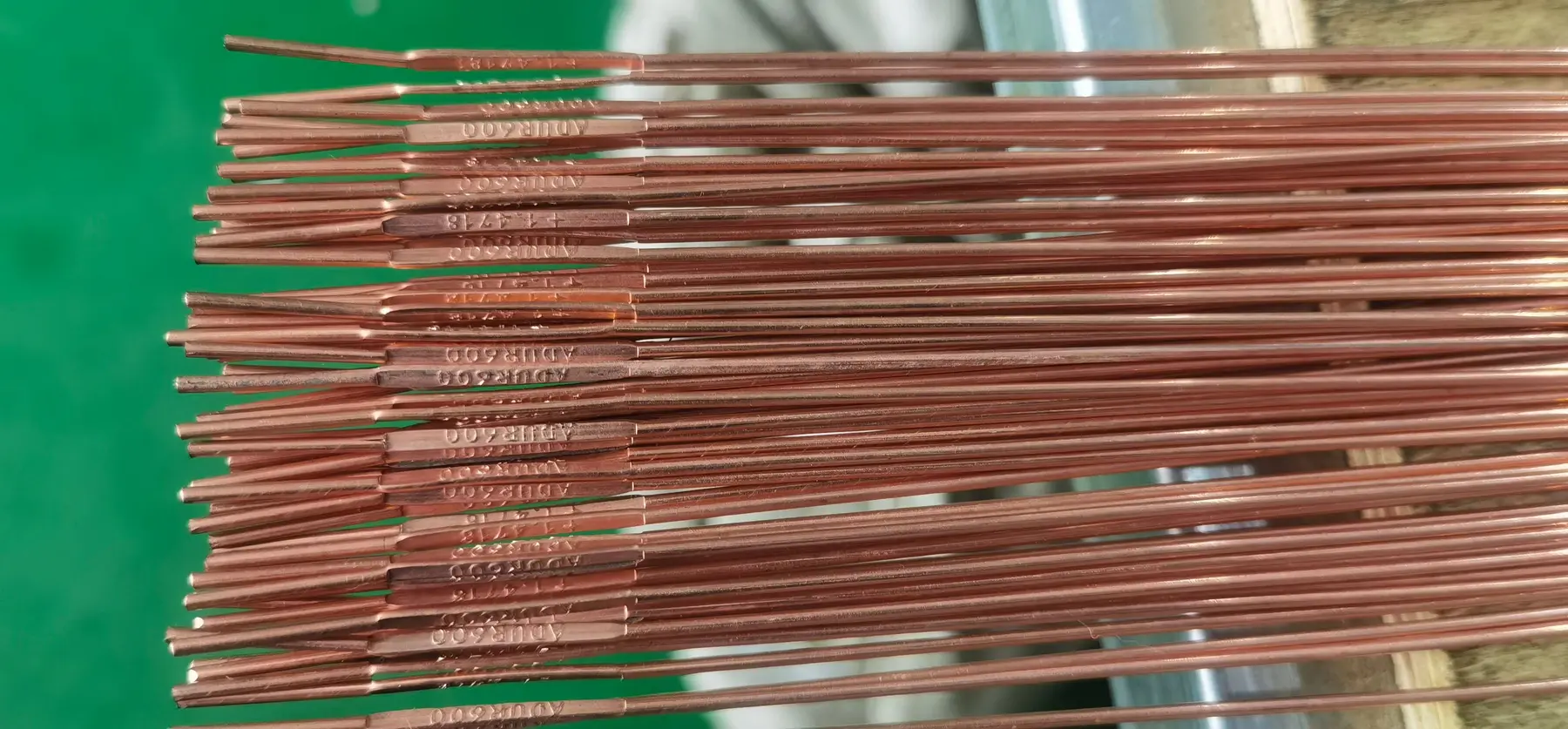 ADUR 600 stamped straight hardfacing rods